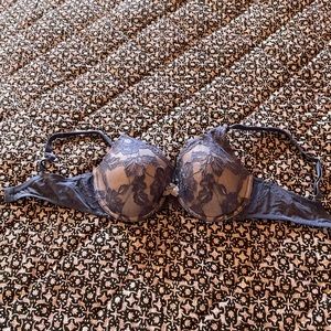 Victoria’s Secret bra Size 34C